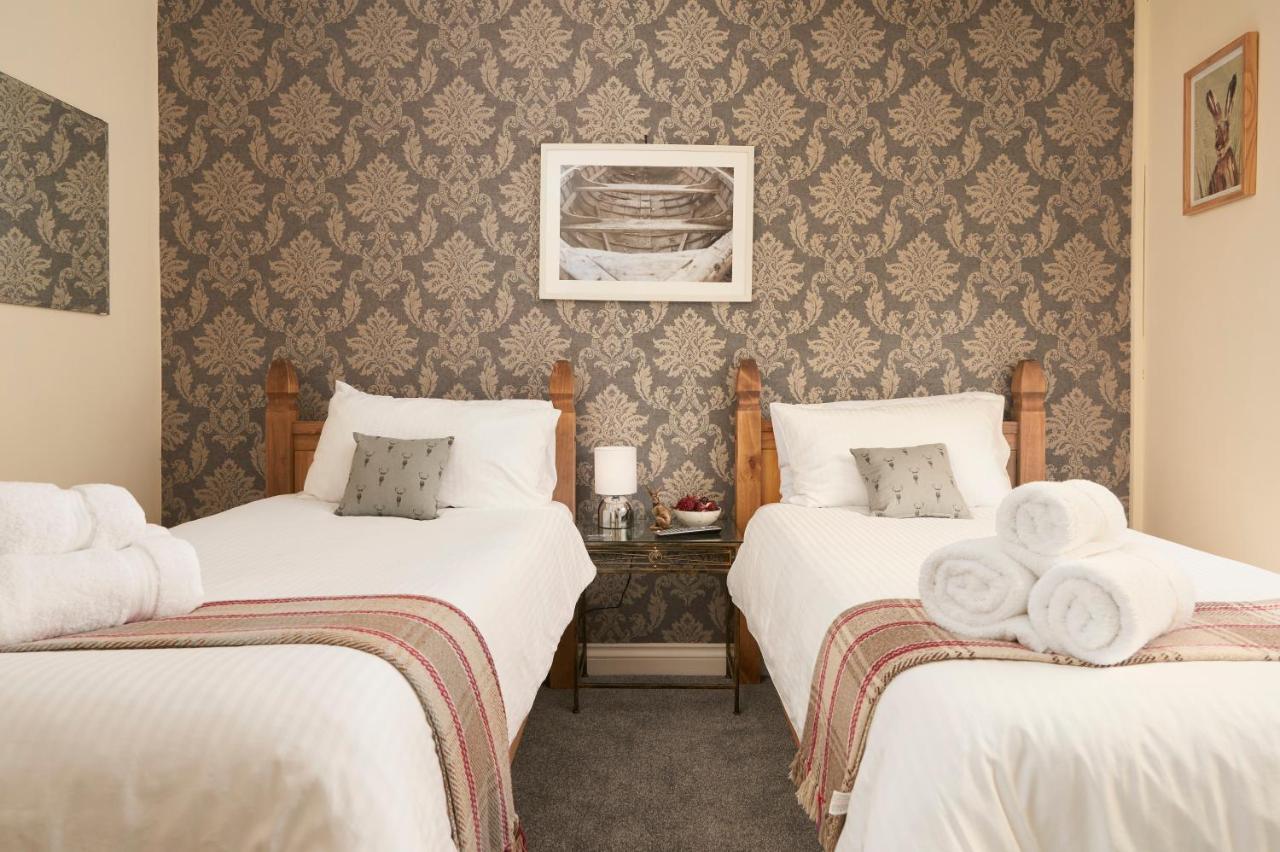 The White Hart Hotel Modbury Extérieur photo
