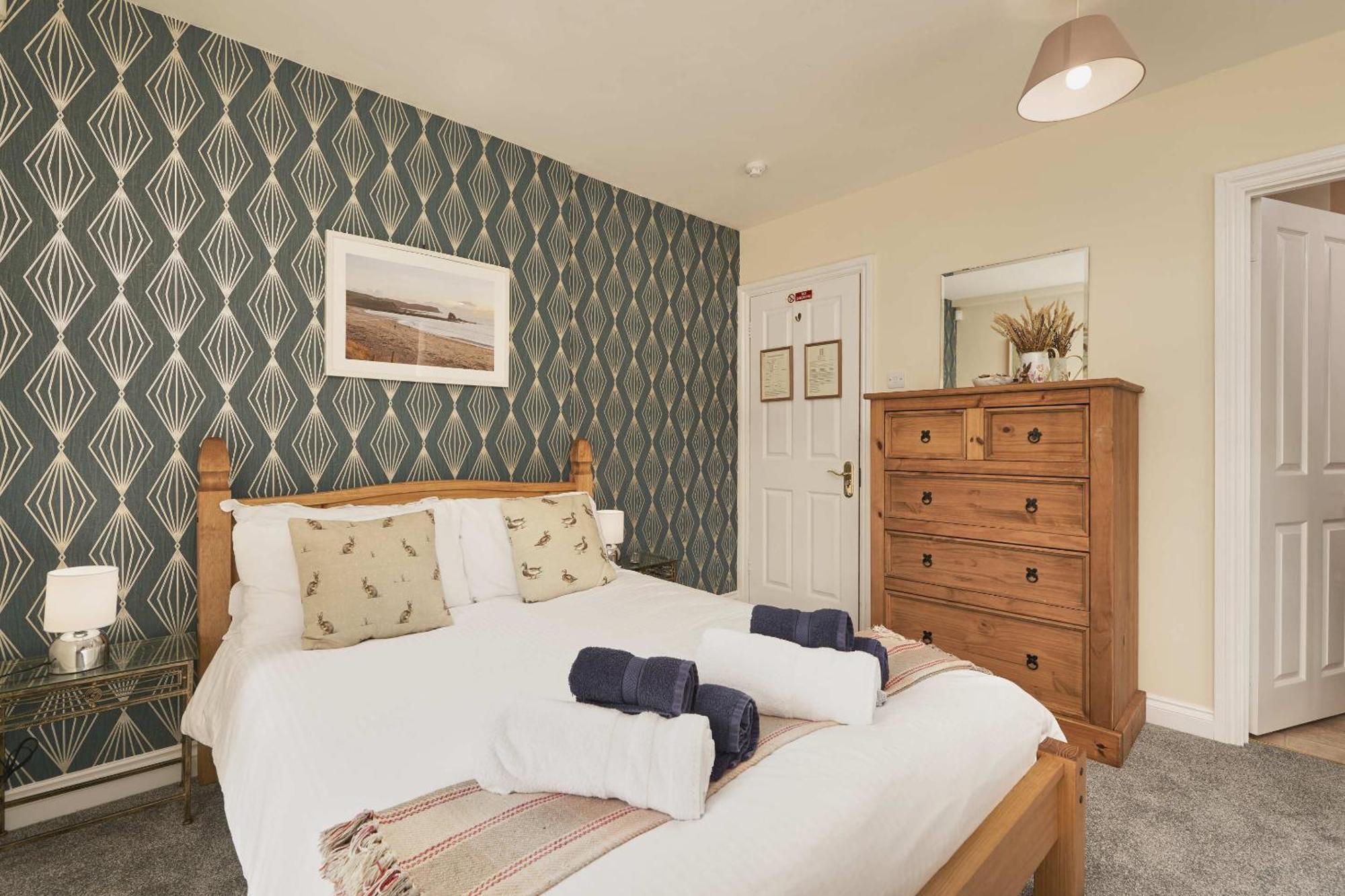 The White Hart Hotel Modbury Extérieur photo