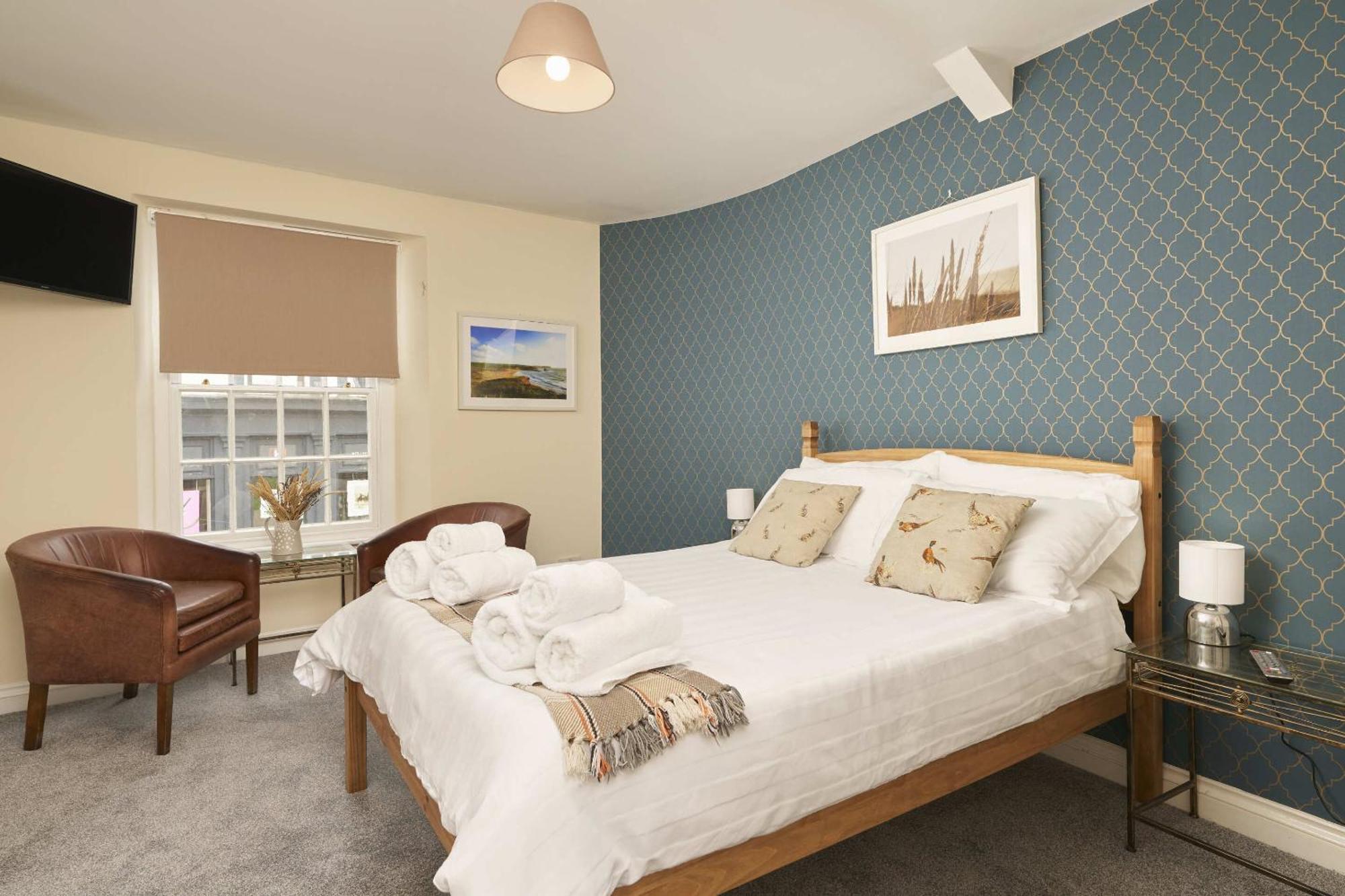 The White Hart Hotel Modbury Extérieur photo