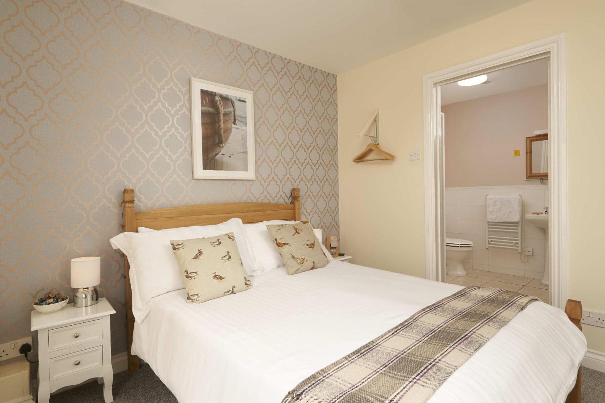 The White Hart Hotel Modbury Extérieur photo