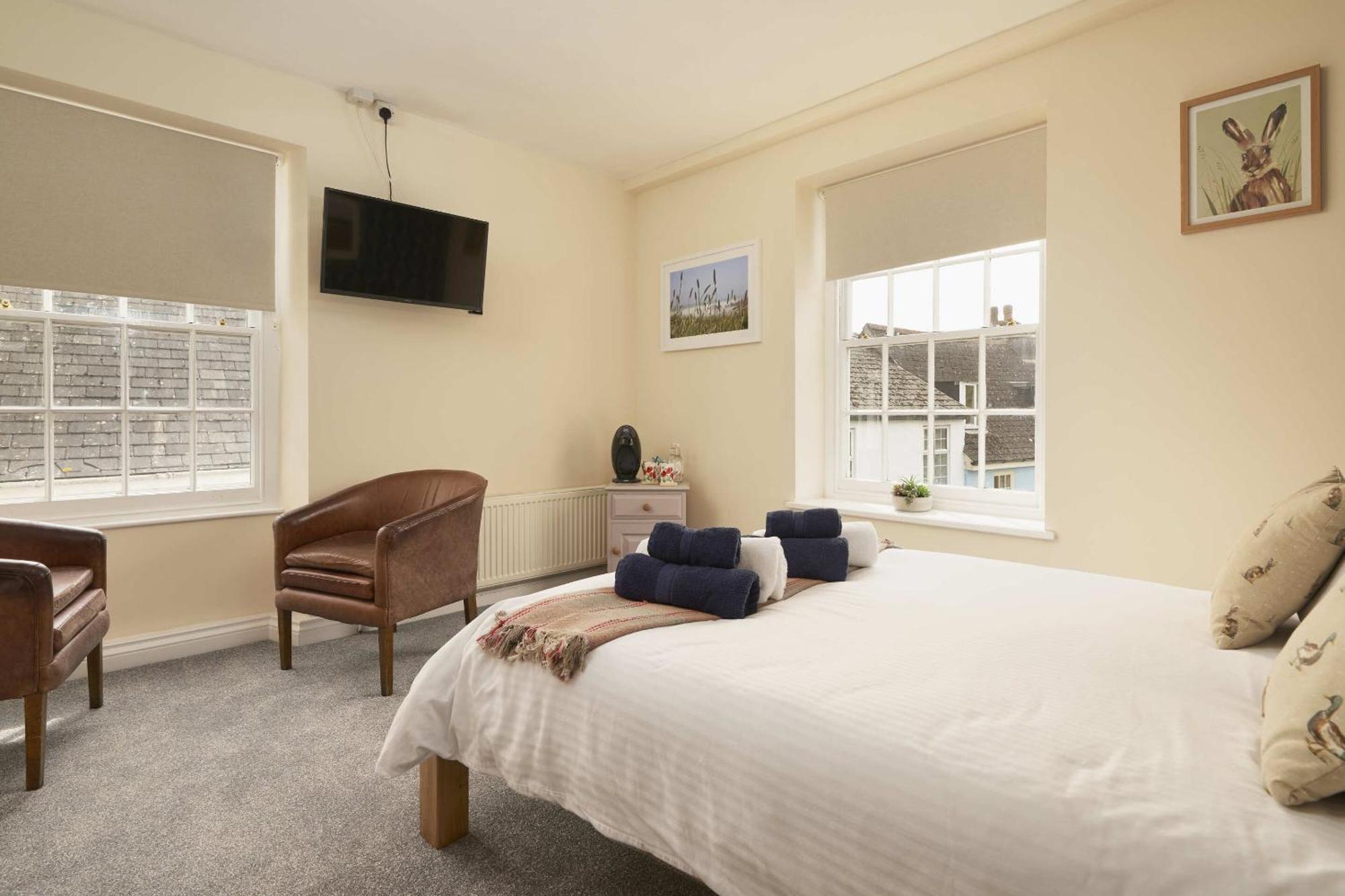 The White Hart Hotel Modbury Extérieur photo