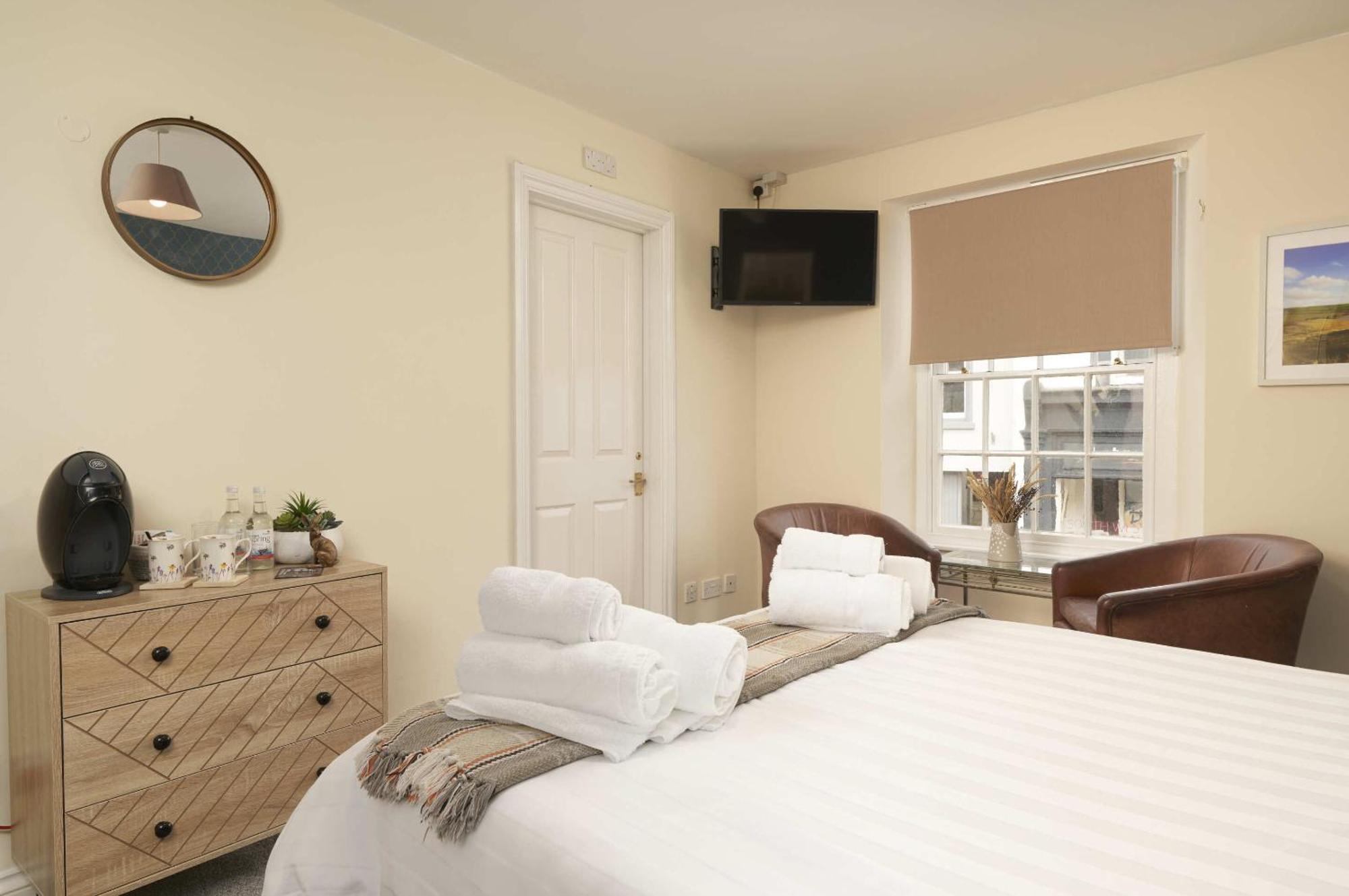 The White Hart Hotel Modbury Extérieur photo